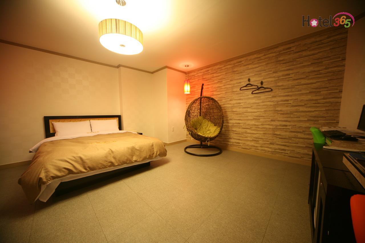 Chuncheon Myeongdong Hotel المظهر الخارجي الصورة