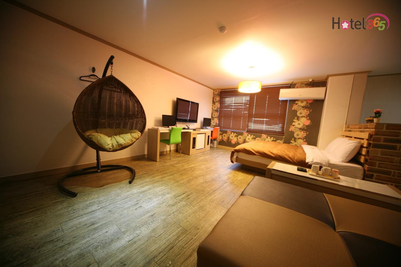 Chuncheon Myeongdong Hotel المظهر الخارجي الصورة