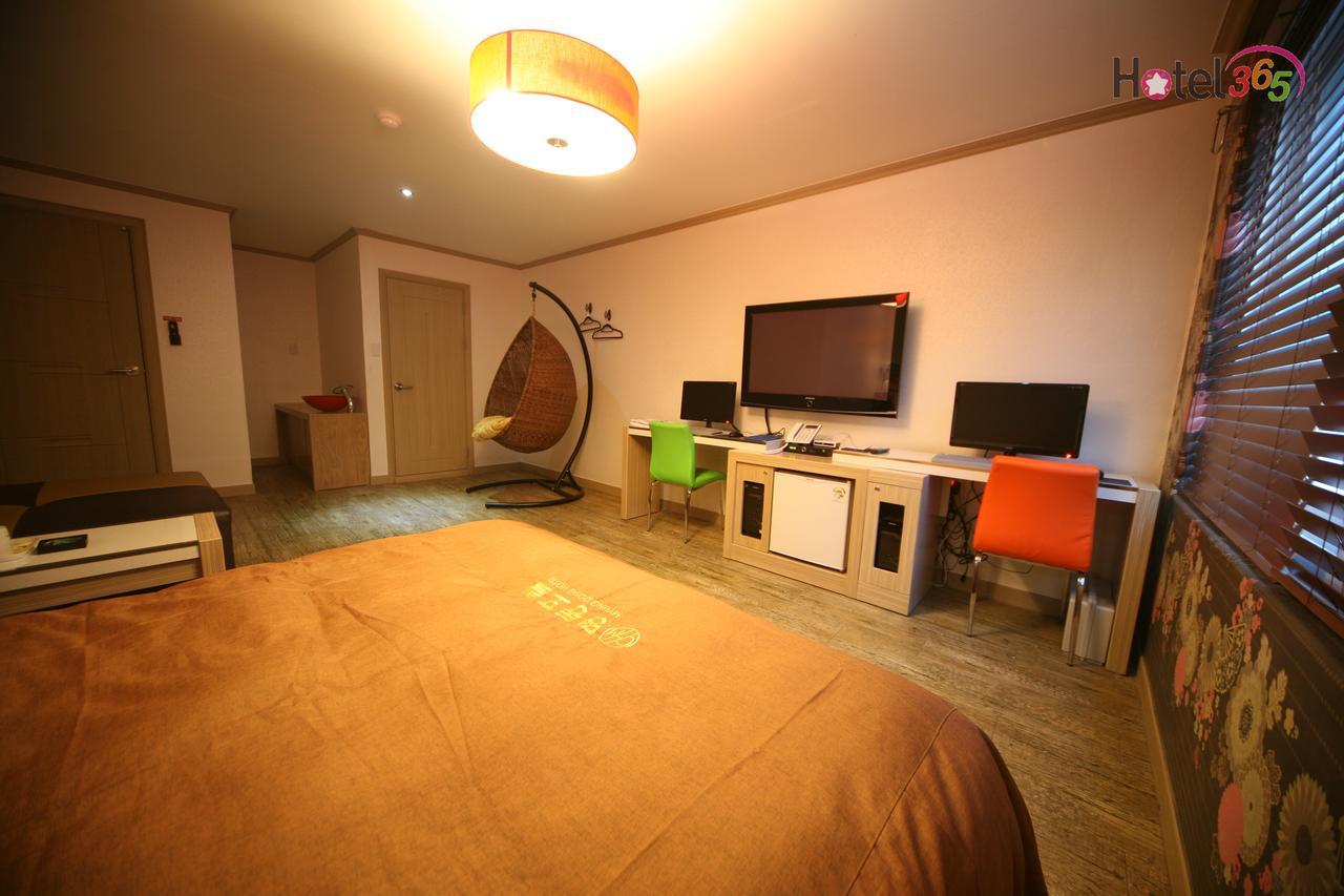 Chuncheon Myeongdong Hotel المظهر الخارجي الصورة