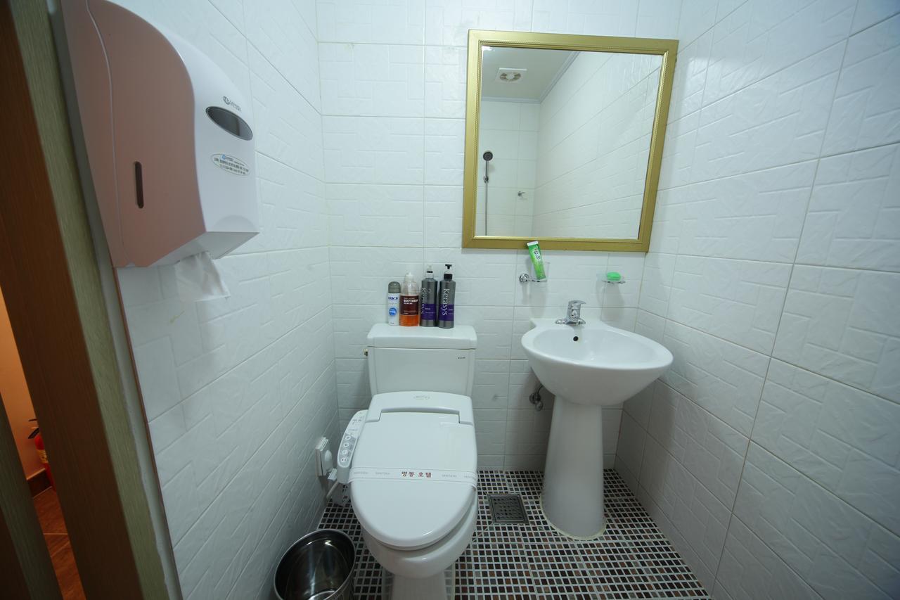 Chuncheon Myeongdong Hotel المظهر الخارجي الصورة