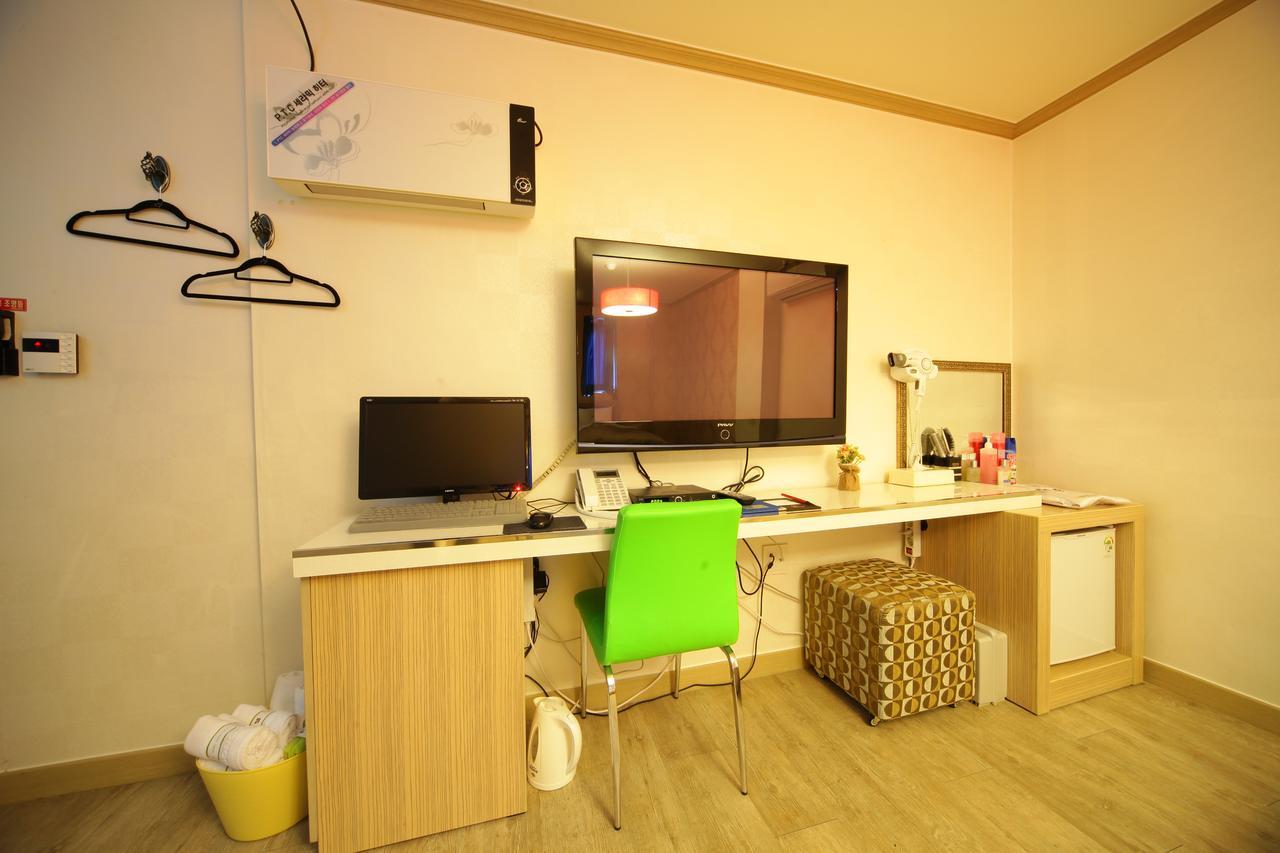 Chuncheon Myeongdong Hotel المظهر الخارجي الصورة